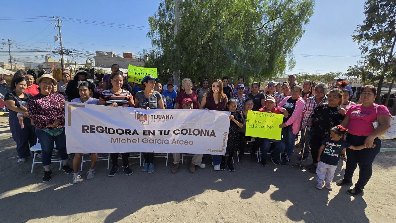 Fomenta Michel García Arceo el programa ‘’Regidora en tu colonia’’