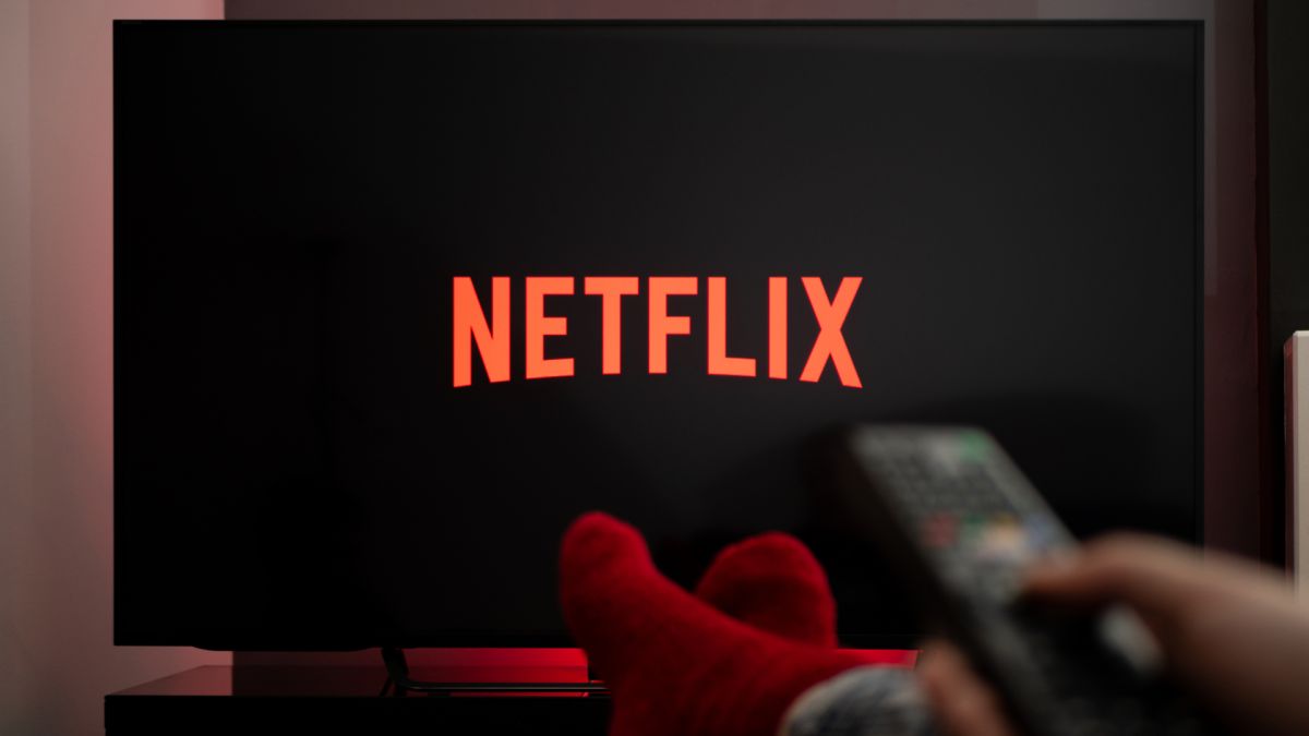 Acciones de Netflix caen más de 9%