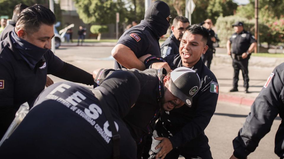 Nueve lesionados tras desalojo de Trigueros en Mexicali