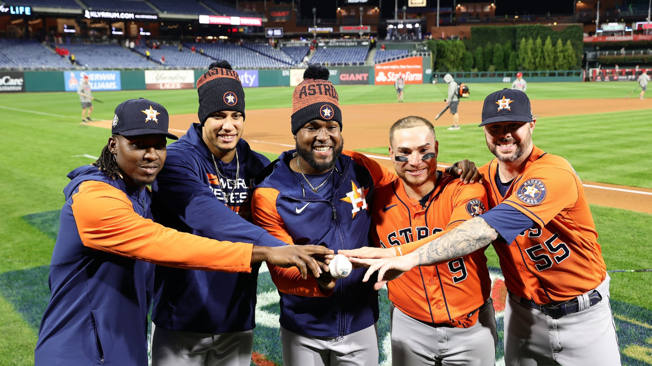 Cuatro lanzadores de los Astros se combinaron con gran labor en el montículo para el "sin hit-ni carrera". (Foto: Twitter @MLB)