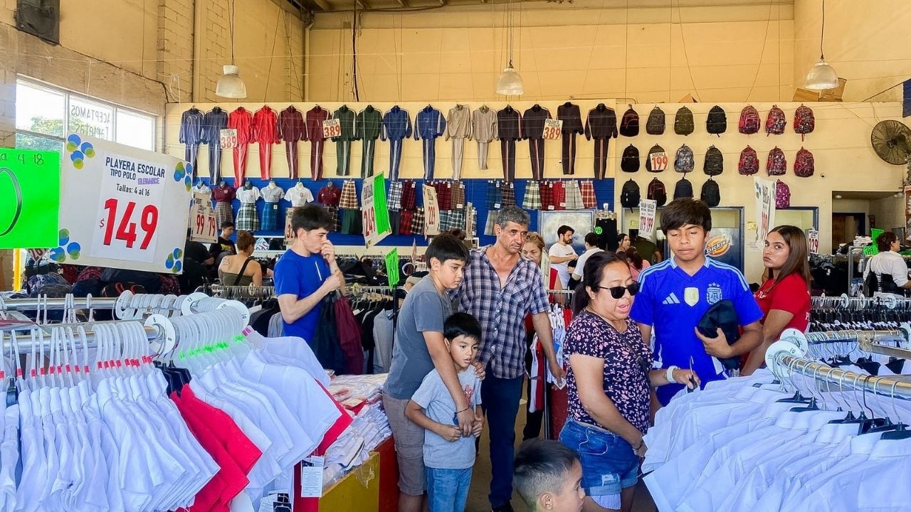 Compras de última hora por regreso a clases impulsan la actividad comercial en Tijuana