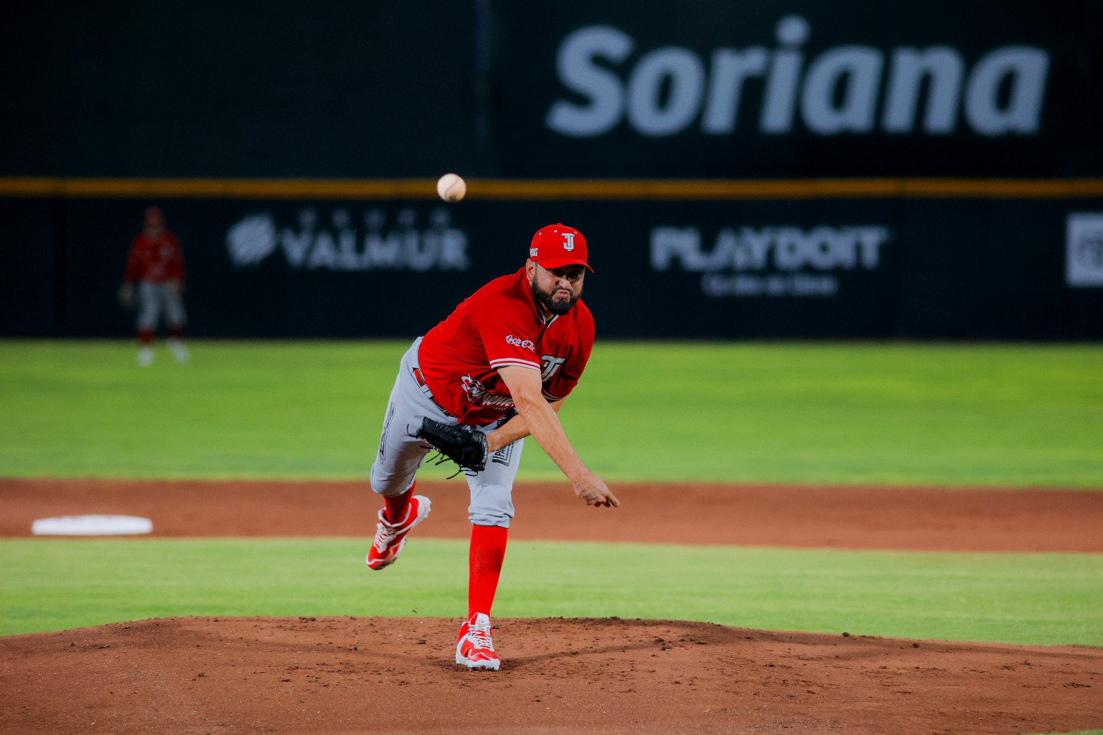 Toros blanquea a Algodoneros; está a un triunfo de ganar la serie del primer playoffs