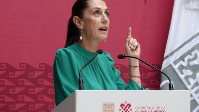 El INE ordenó a Claudia Sheinbaum detener su campaña a favor de su candidatura en el 2024