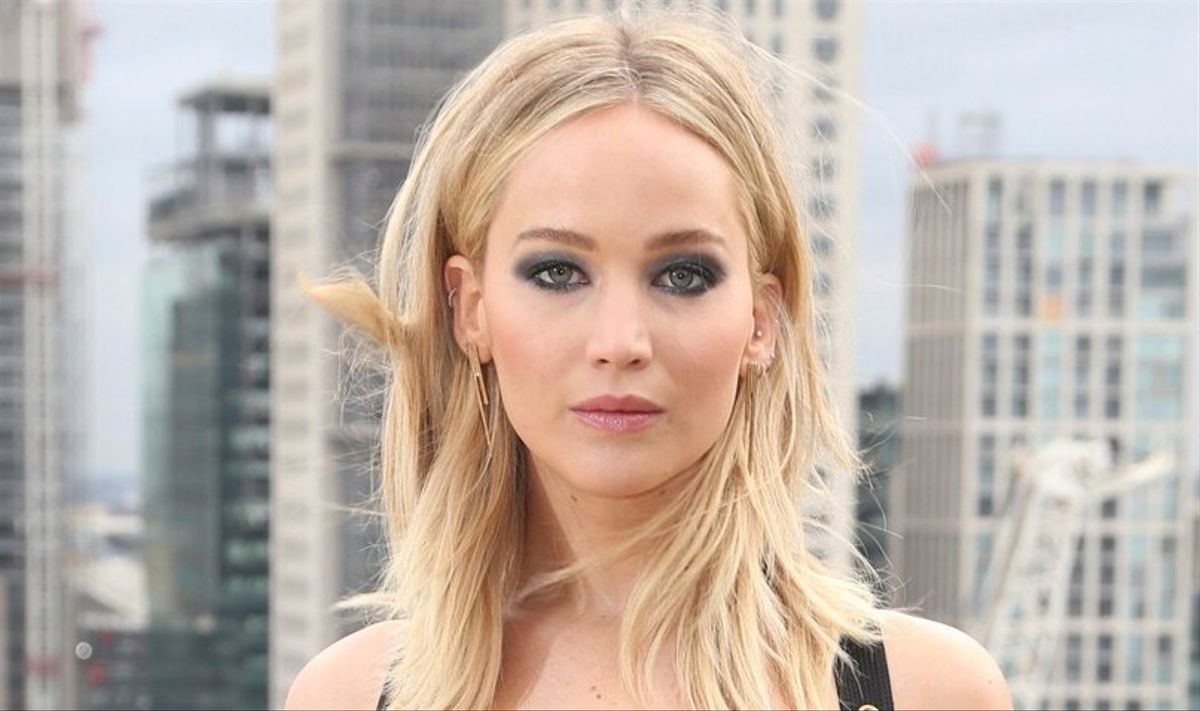 Llega a sus 32 años Jennifer Lawrence