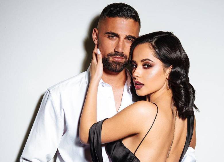 Exponen a Sebastián Lletget, prometido de Becky G, por supuestamente engañar a la cantante