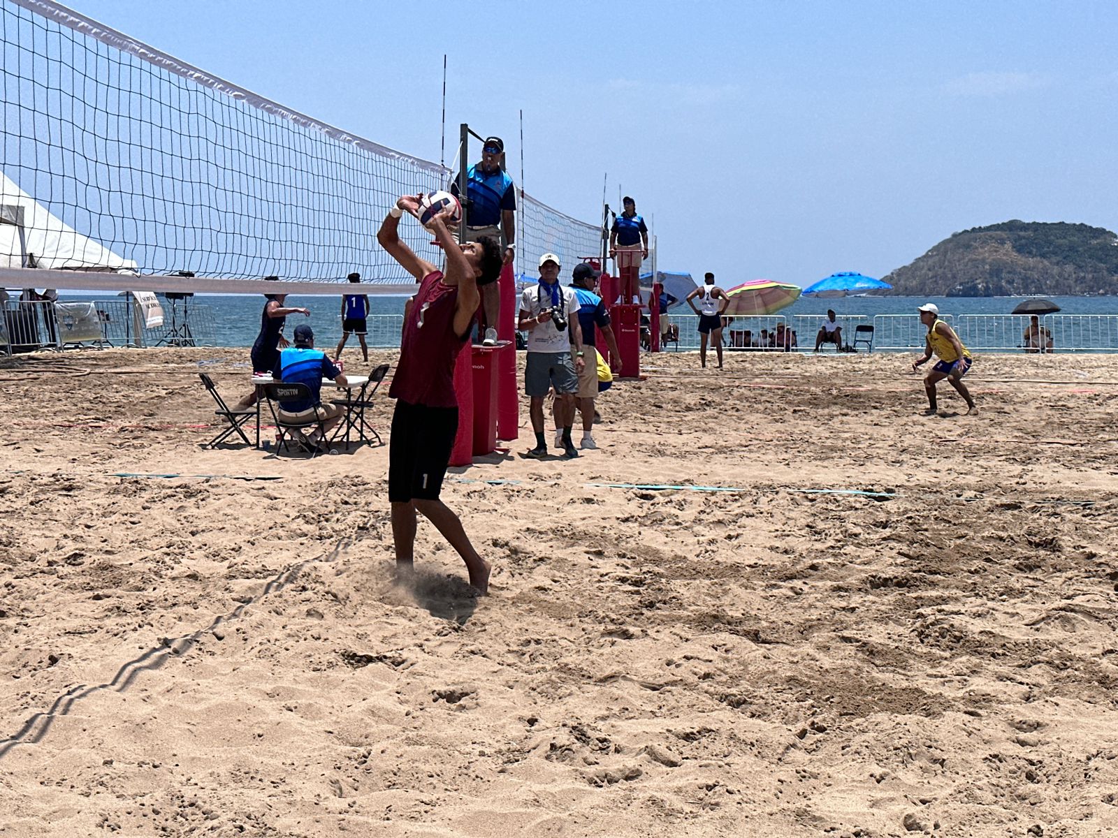 Tiene Baja metas altas en voleibol de playa