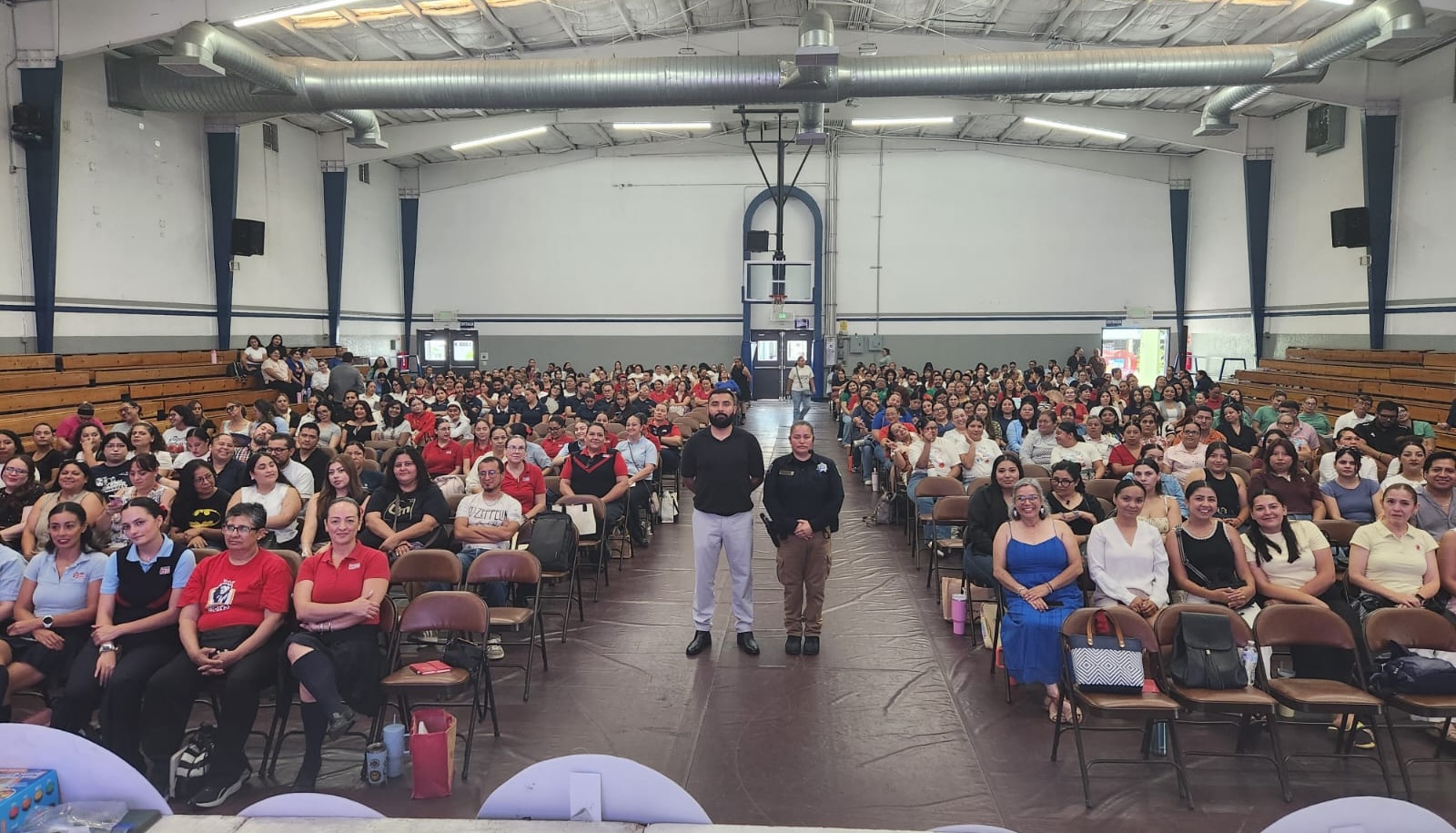 TIJUANA: Capacitan a más de 400 docentes en seguridad digital y búsqueda de personas
