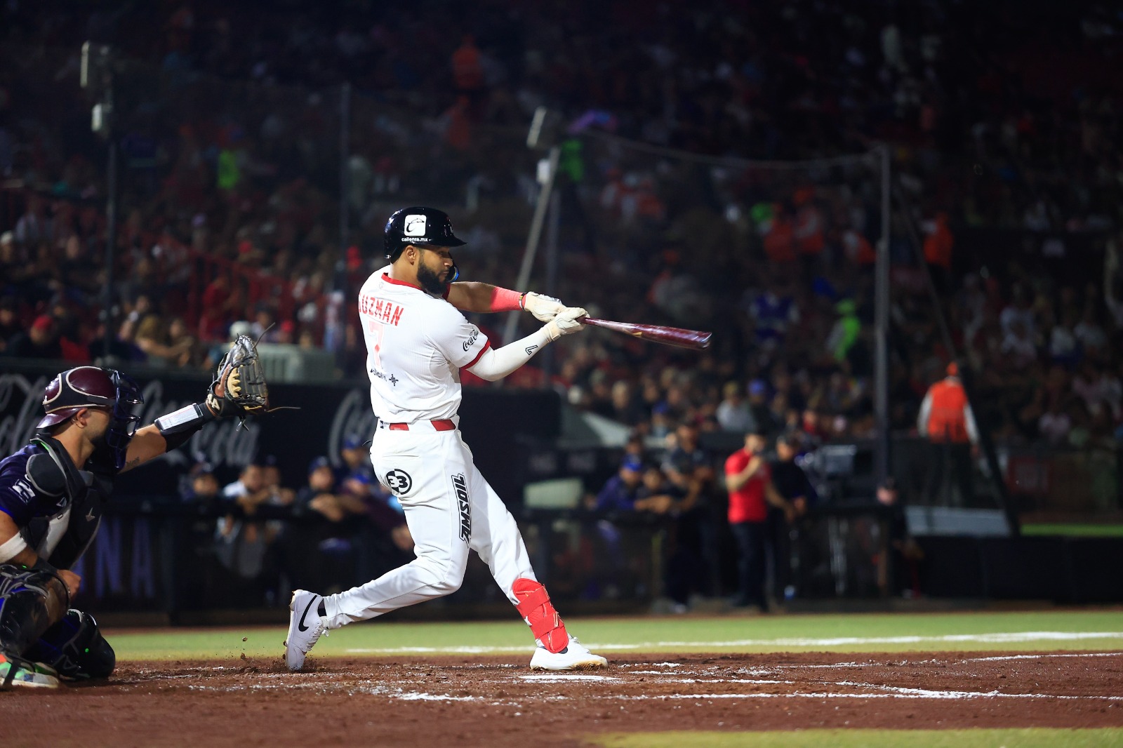 Toros de Tijuana rugen fuerte y vencen a Algodoneros