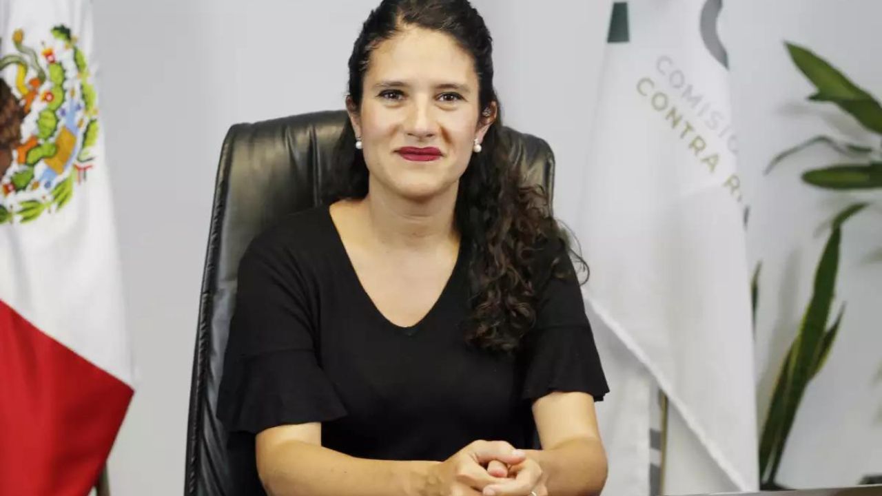 Designa AMLO a Bertha Acalde como la nueva directora del ISSSTE