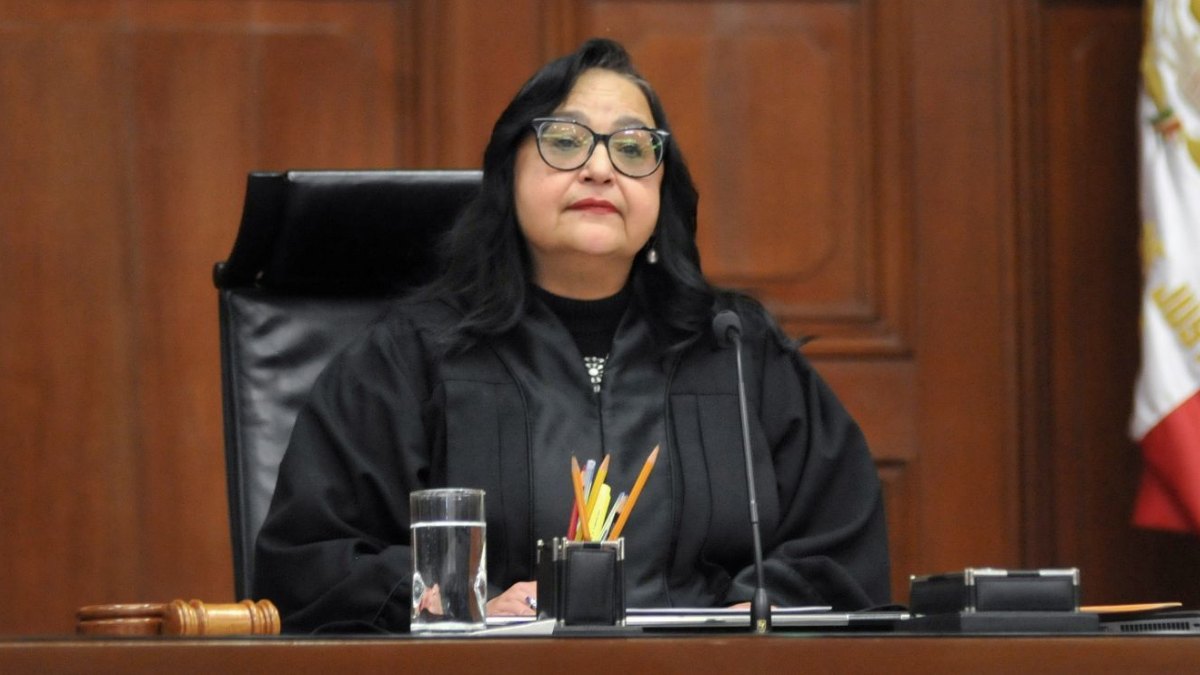 Abre consultas Norma Piña sobre suspensión de reforma judicial