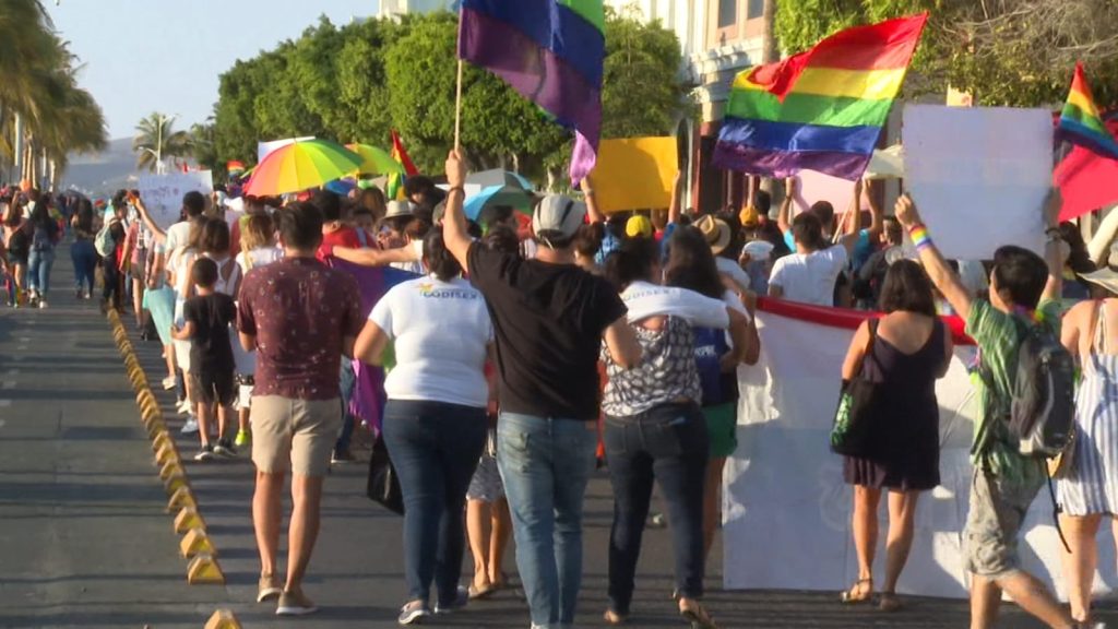 Exigen acabar con actos discriminatorios