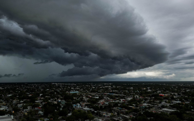 En alerta amarilla ante avance de huracán Beryl: Quintana Roo