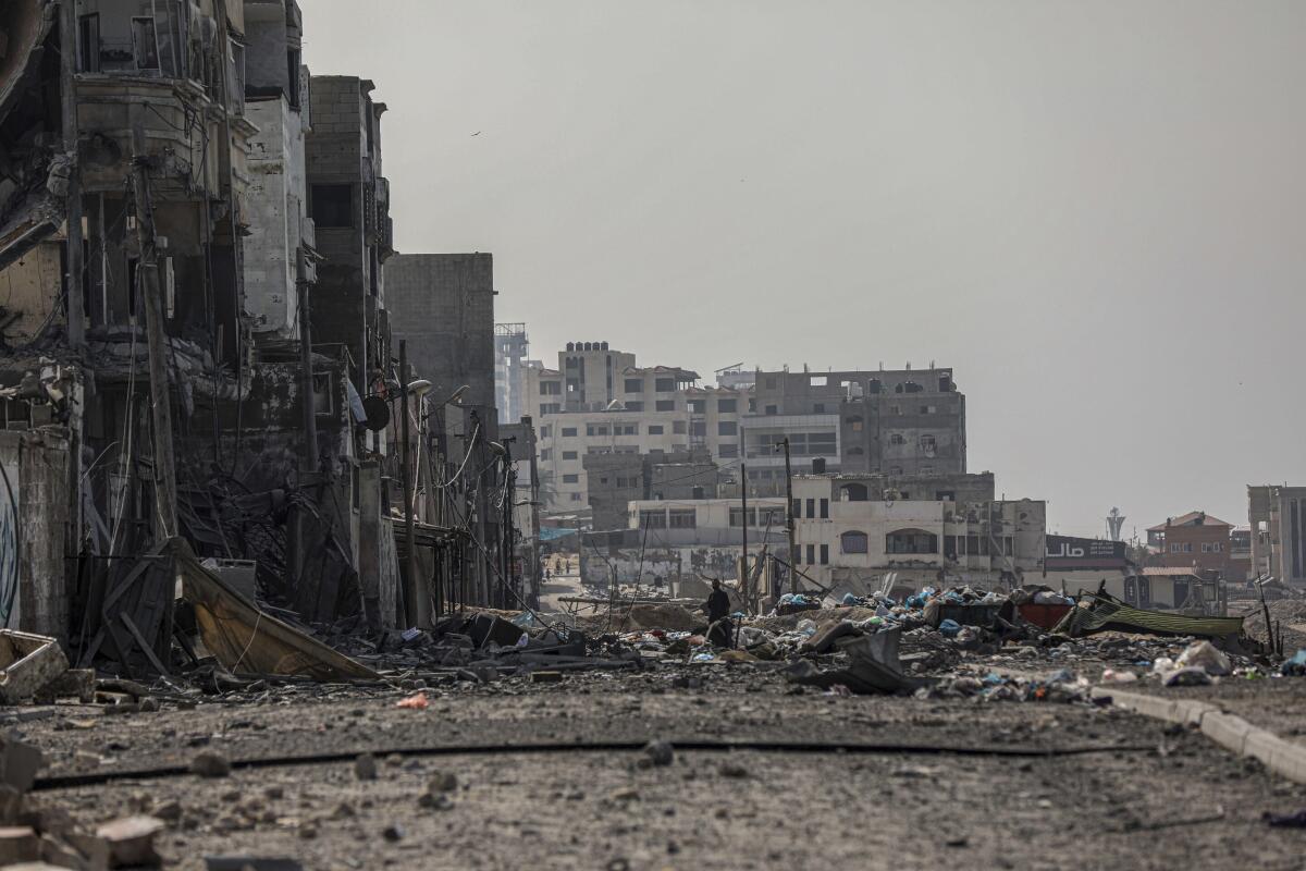 Bombardean hospital más grande en franja de Gaza