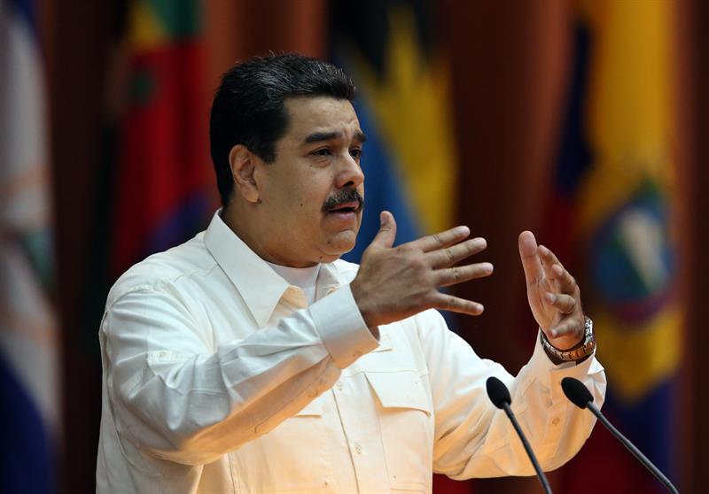 Libera Venezuela a 21 presos políticos