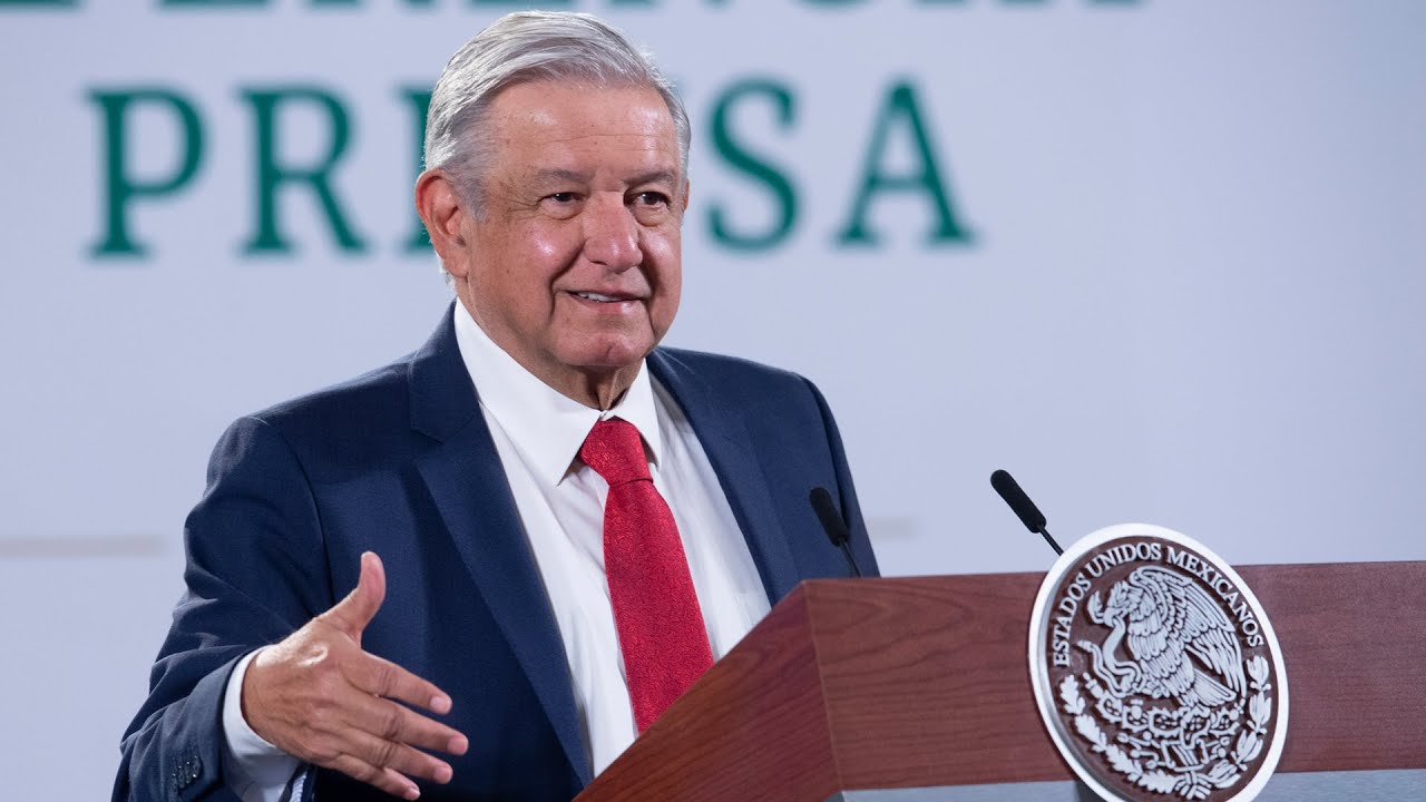 AMLO ya firmó la nueva ley de vacaciones dignas en México