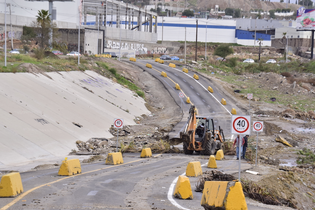 Las lluvias se levaron la obra. Foto: Norman García