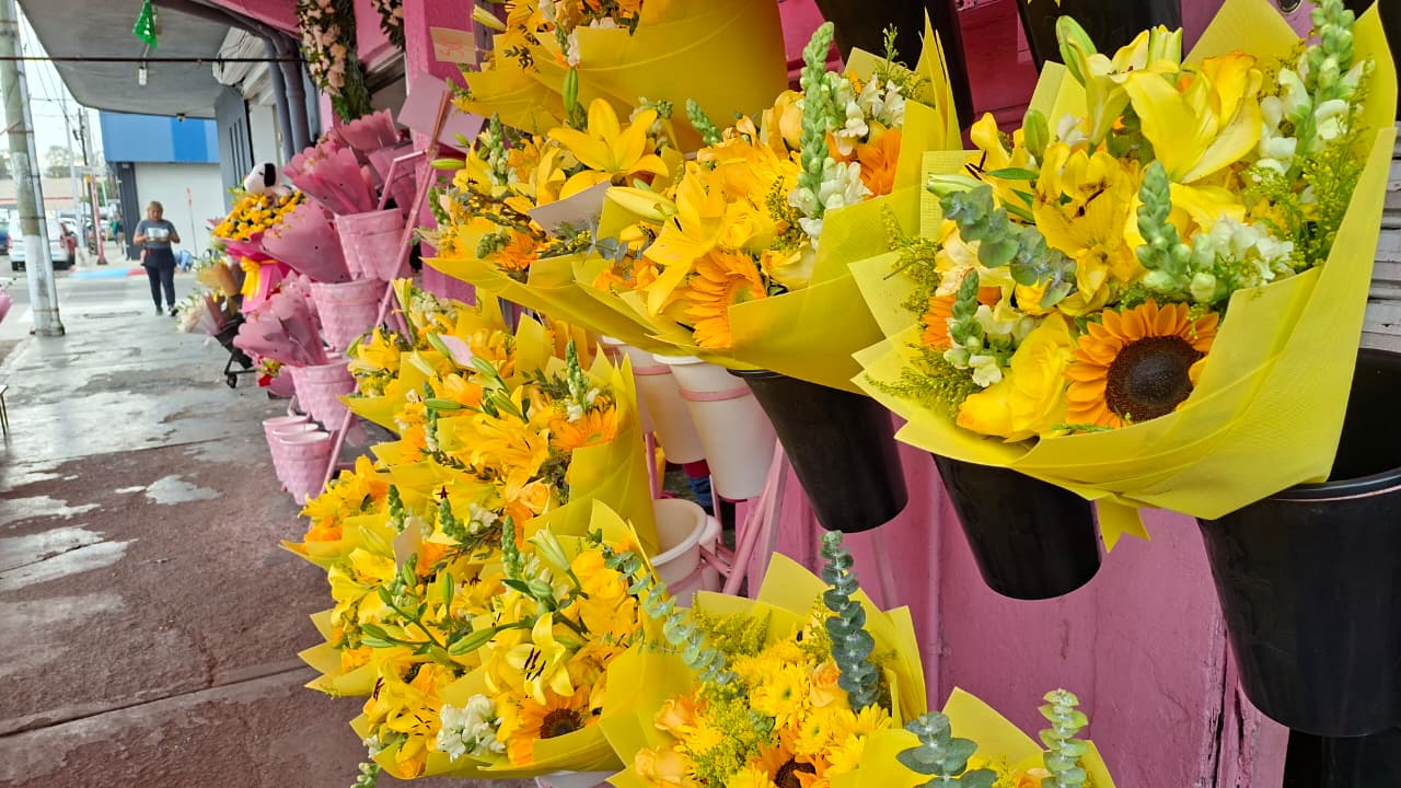 TIJUANA: Reportan floristas hasta 50% menos ventas de flores amarillas este 21 de septiembre