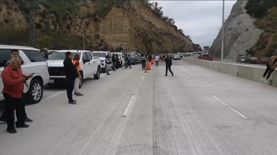 Reabren carriles en Playas de Tijuana