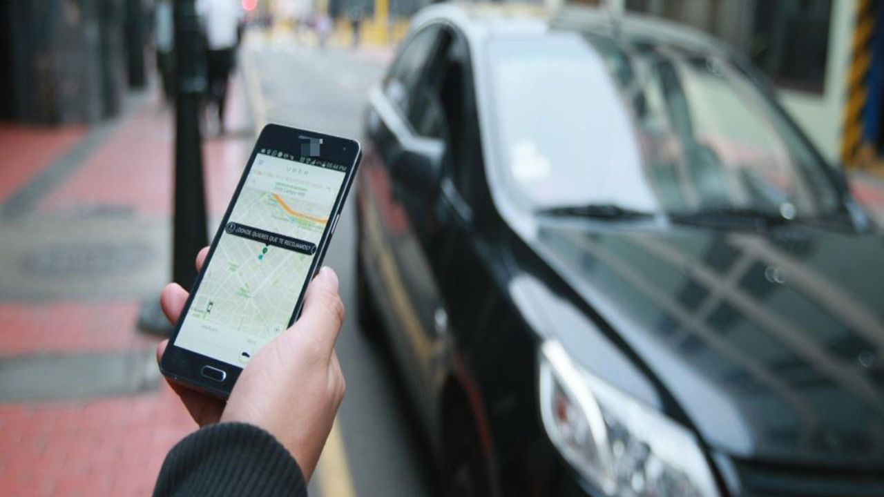 DURANGO: Mantendrá Gobierno registro de taxis por aplicación pese a rechazo de conductores