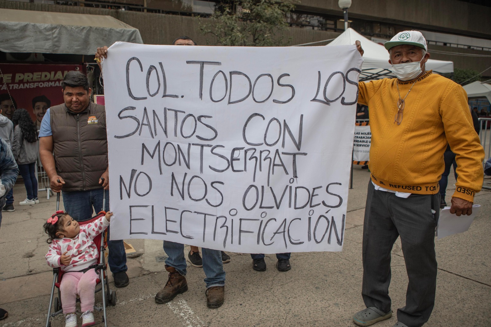 Protestan vecinos de Todos Santos por falta de electrificación: Tijuana