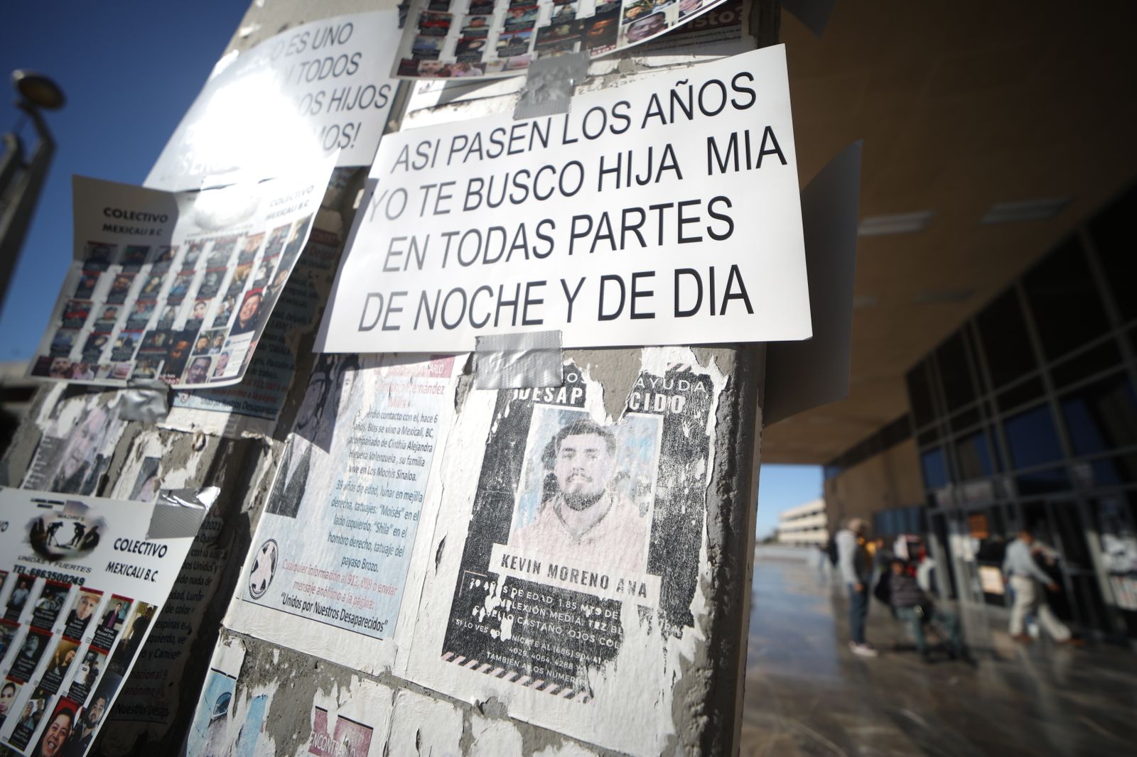 Conmemoran madres buscadoras a sus desaparecidos frente a Poder Ejecutivo: Mexicali