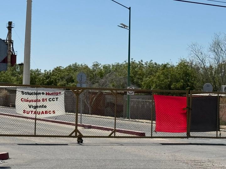 Realizan huelga en la Universidad Autónoma de Baja California Sur