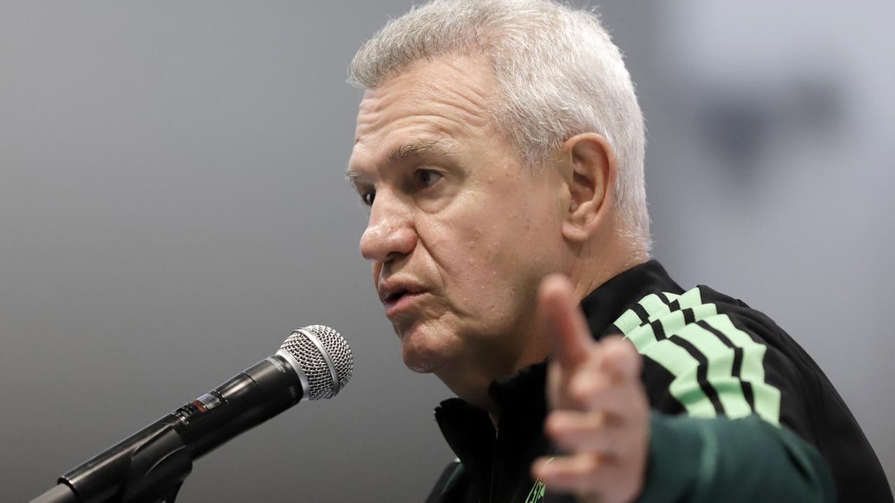 Aguirre lamenta posible cambio de horario del México vs Inglaterra: "Es como una patada en el estómago"