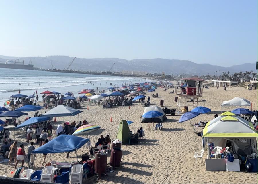 ENSENADA: Rescatan a seis personas en playas