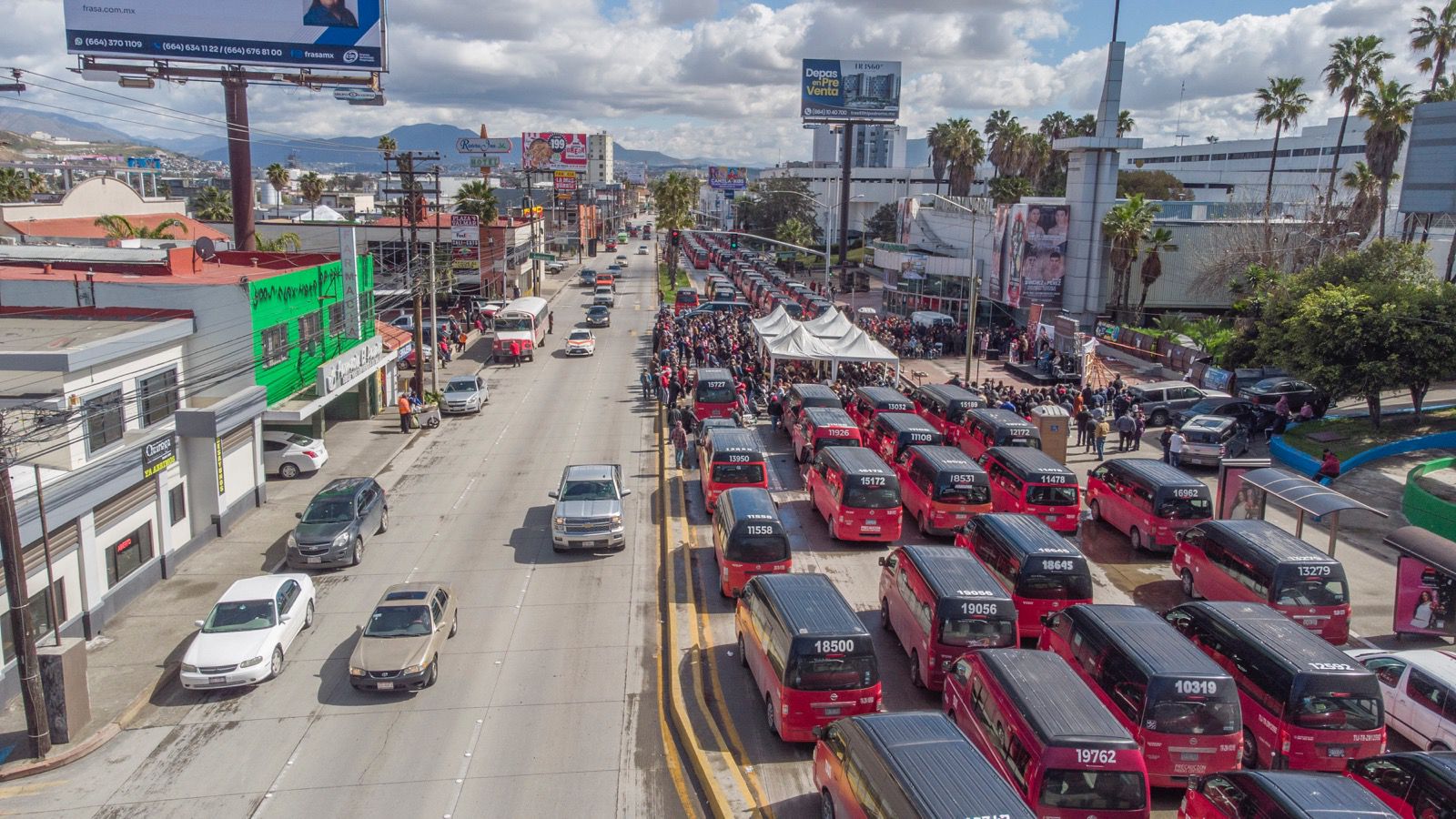 No Más Taxis Rojos En Tijuana 3124