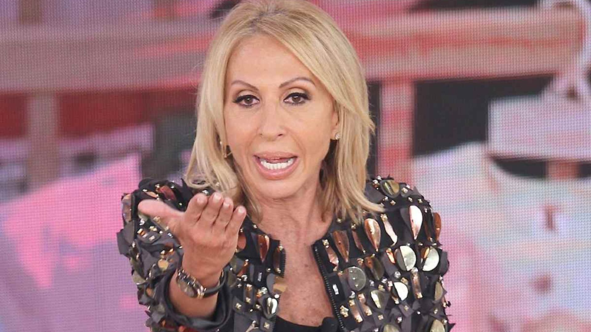 Laura Bozzo: “No se como estoy viva”, sufre intento de asalto en carretera