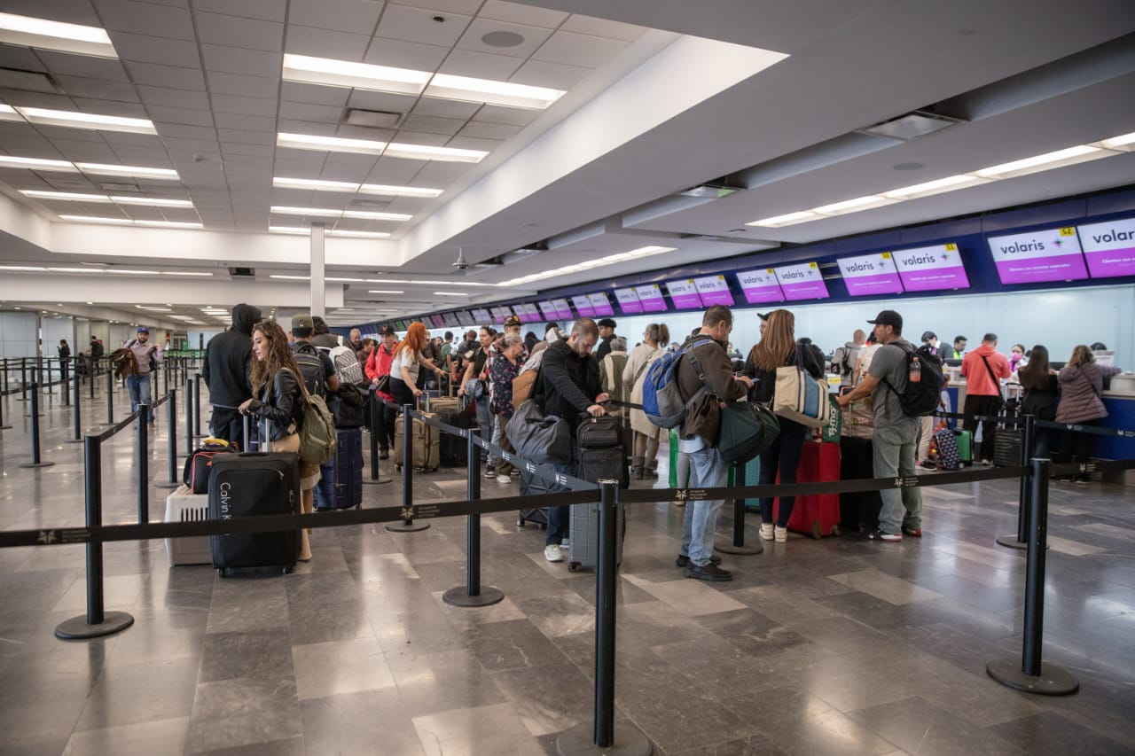 Reanuda operaciones el Aeropuerto Internacional de Tijuana, tras neblina