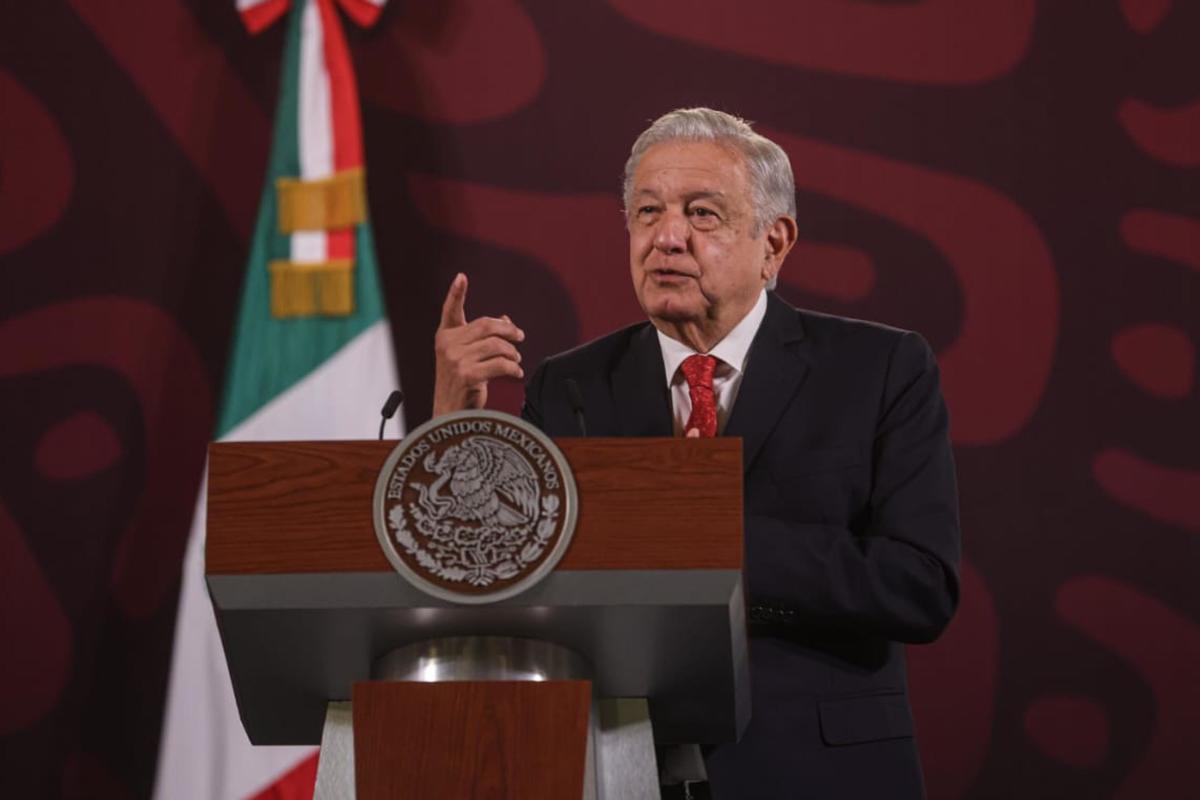 Promete AMLO seguridad a candidatos durante elecciones