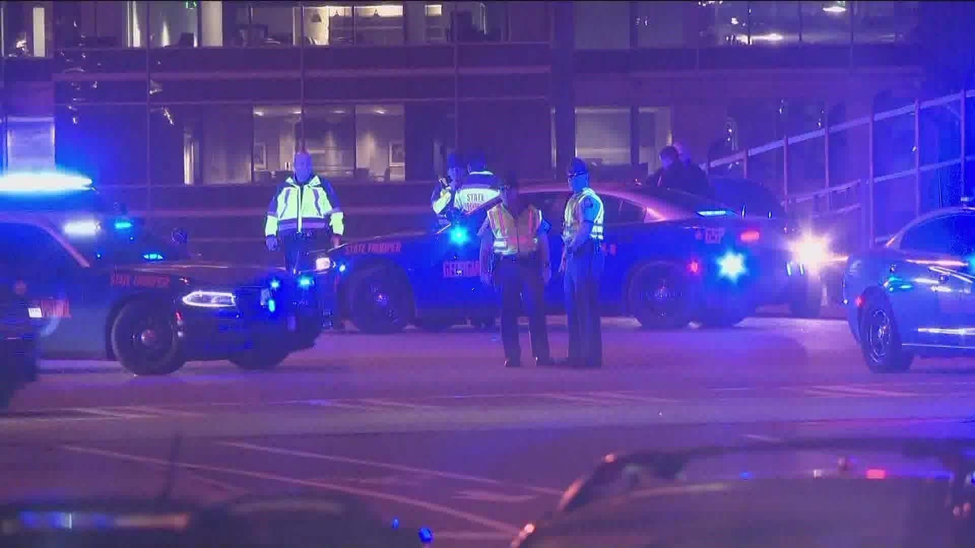 ¡Noche violenta en Atlanta! Se registra tiroteo en las calles de la ciudad