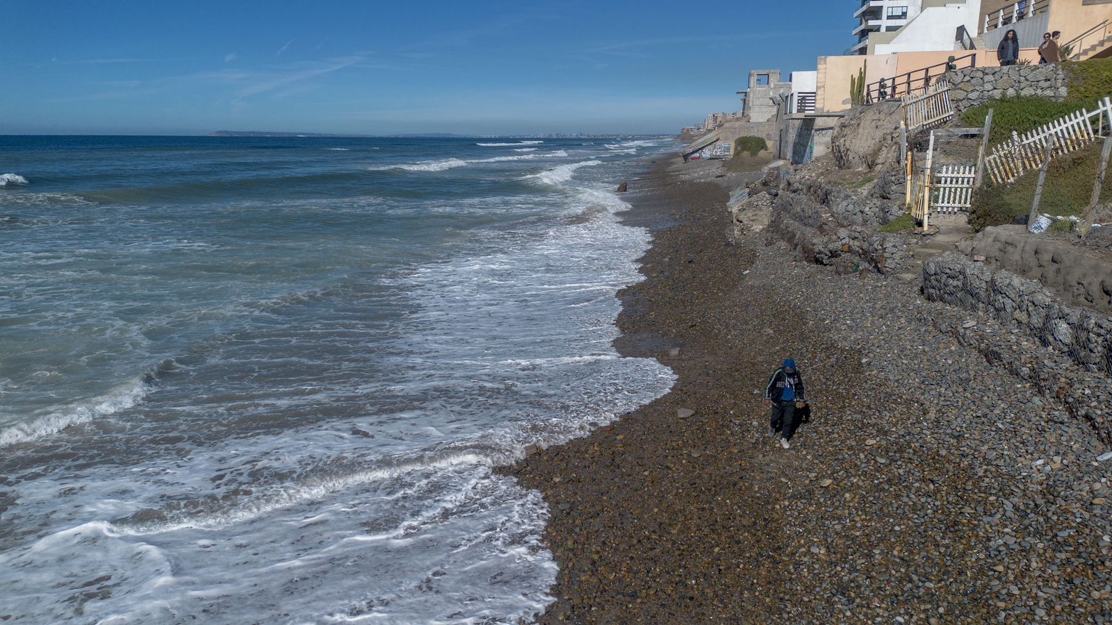 [GALERÍA Y VIDEO] Continúan mareas altas en Tijuana