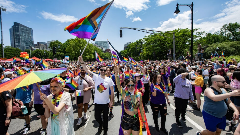 Emiten advertencia a la comunidad LGBTQ ante las amenazas terroristas en el extranjero