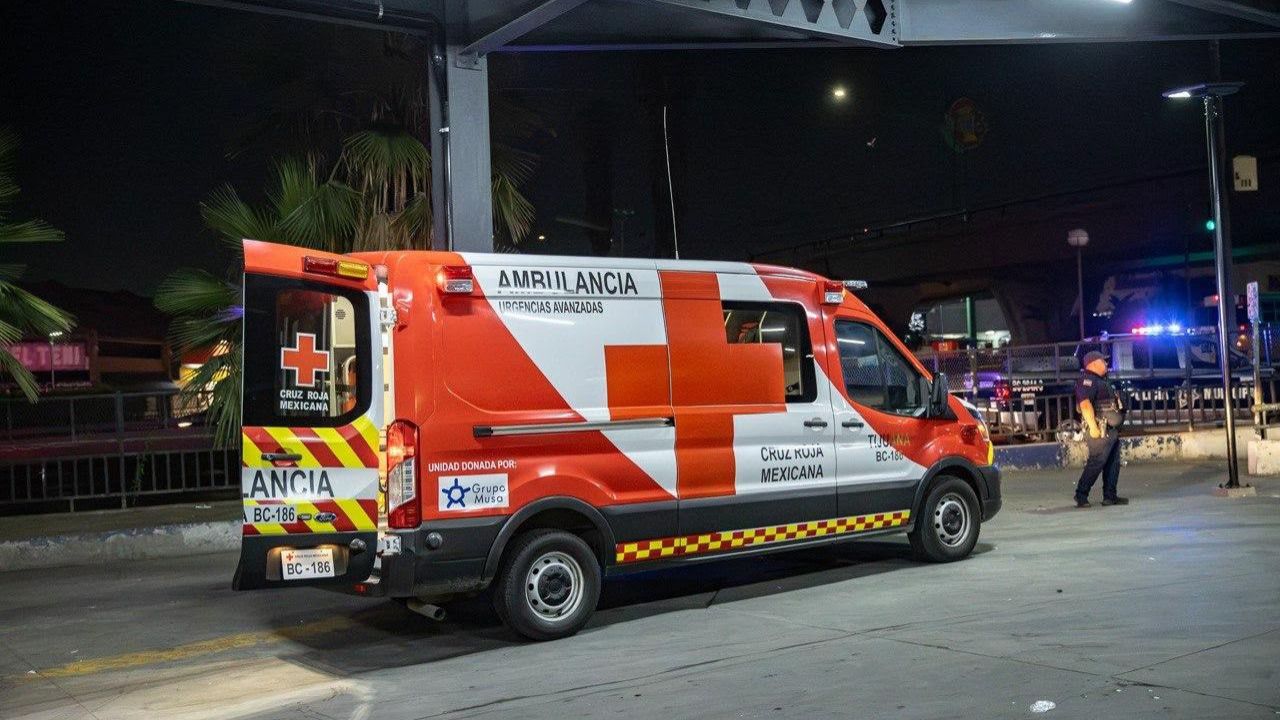 TIJUANA: Apuñalan a un hombre en el estacionamiento del Swap Meet 5 y 10