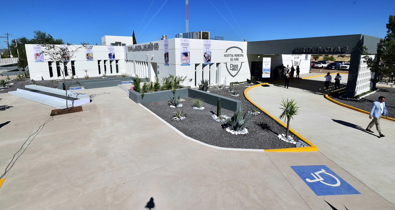 DURANGO: Ofrece Toño Ochoa Hospital del Niño y albergues a familias afectadas por crisis en IMSS