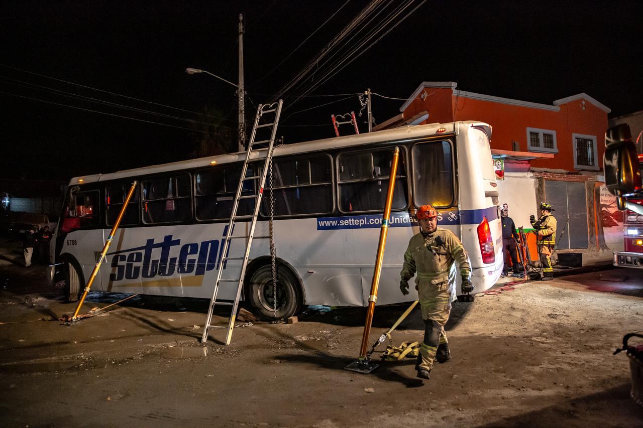 Atropella conductor de Settepi a una menor de 8 años: Tijuana