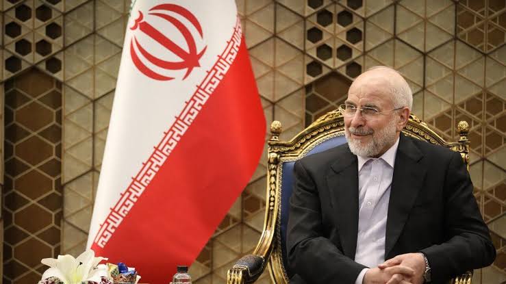 Irán condiciona fin de la guerra con EU al cumplimiento de sus exigencias