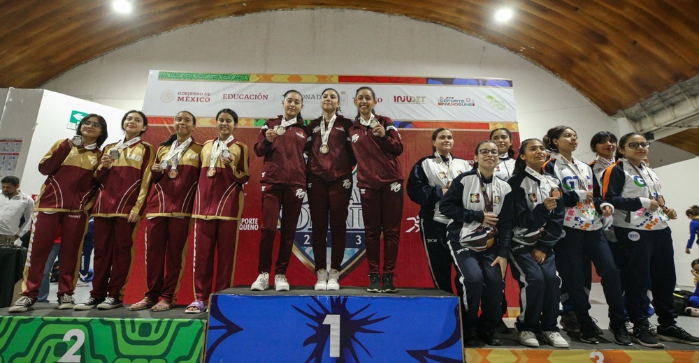 Conquista BC 3 oros en Karate dentro de Nacionales Conade