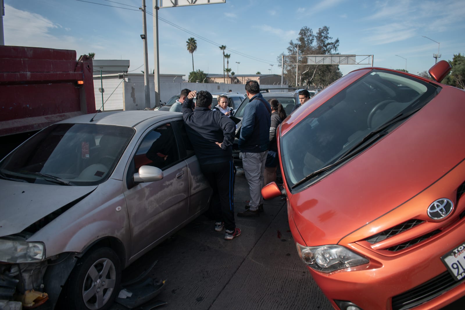 [VIDEO] Se reporta una carambola frente al Aeropuerto de Tijuana