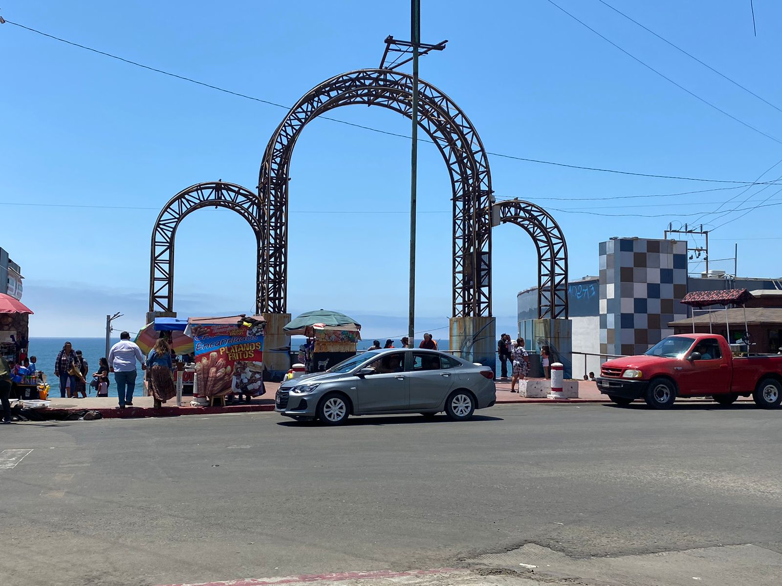 Continuarán trabajando en el malecón de Playas de Tijuana de manera preventiva: Ismael Burgueño