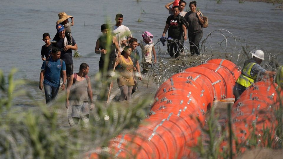 Cobra su primera víctima el muro flotante