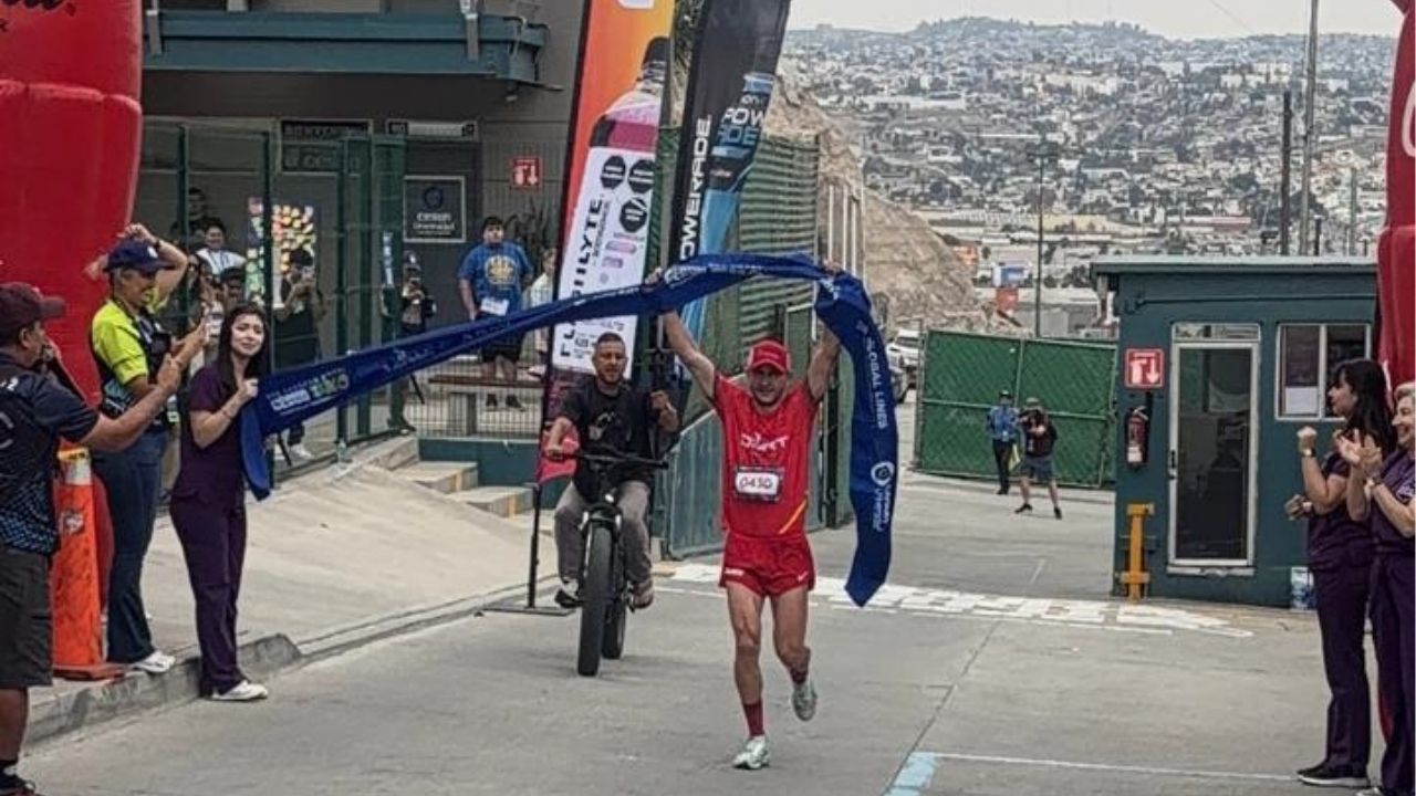 Daniel Valdez y Kathya Mirell conquistan la carrera de 5 kilómetros del Cesun