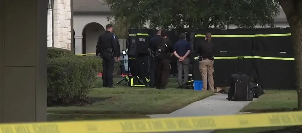 Asesinan a puñaladas a doctora musulmana en Texas