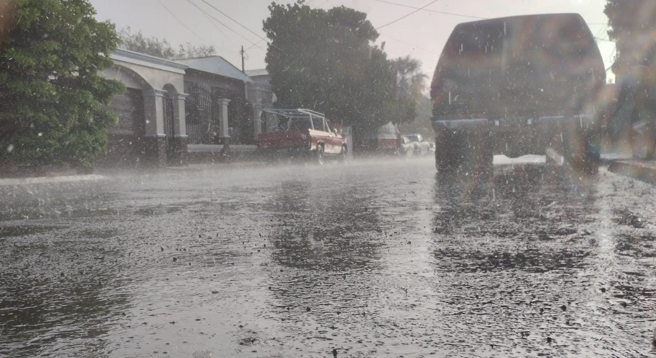 Tormenta en Mexicali