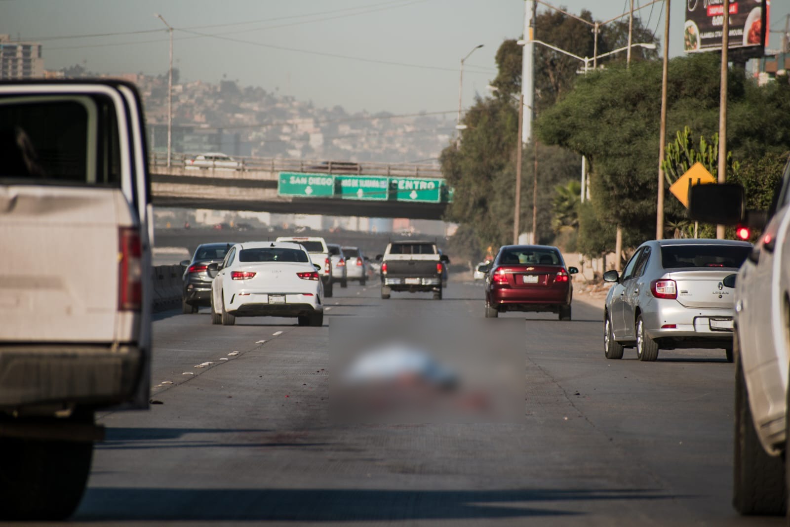 [CONTENIDO SENSIBLE] Muere mujer tras ser arrollada por un automóvil: Vía Rápida Oriente