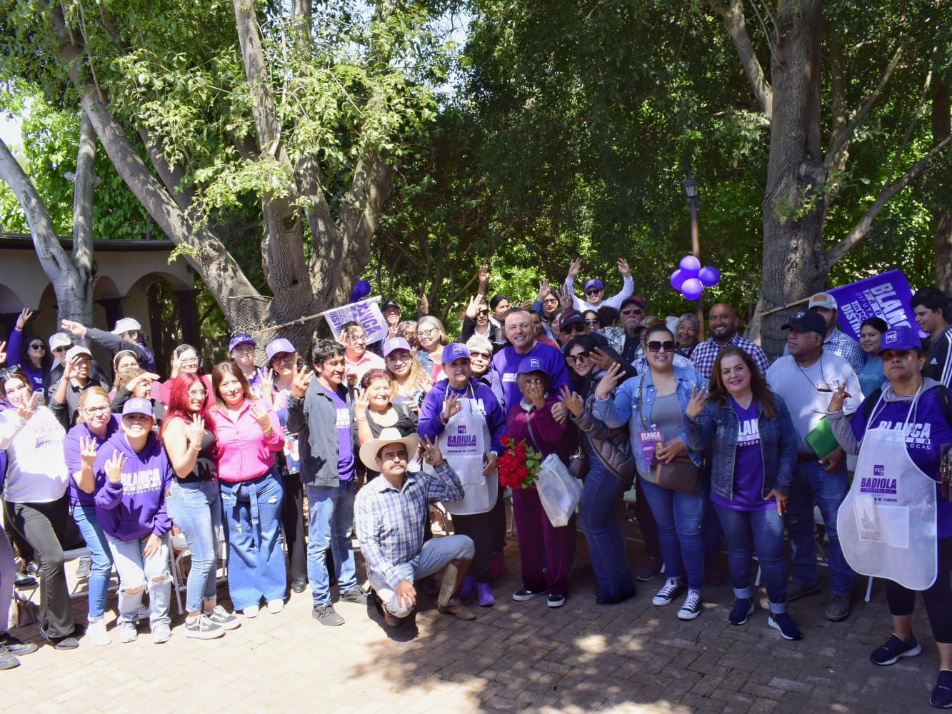 Con taquiza y todo, llega a Salvatierra el camino morado