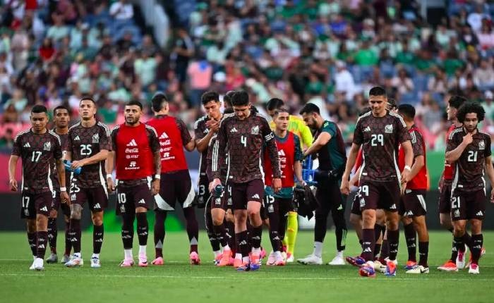 Acusan a Selección Mexicana de meter mujeres a su hotel, previo a Copa América