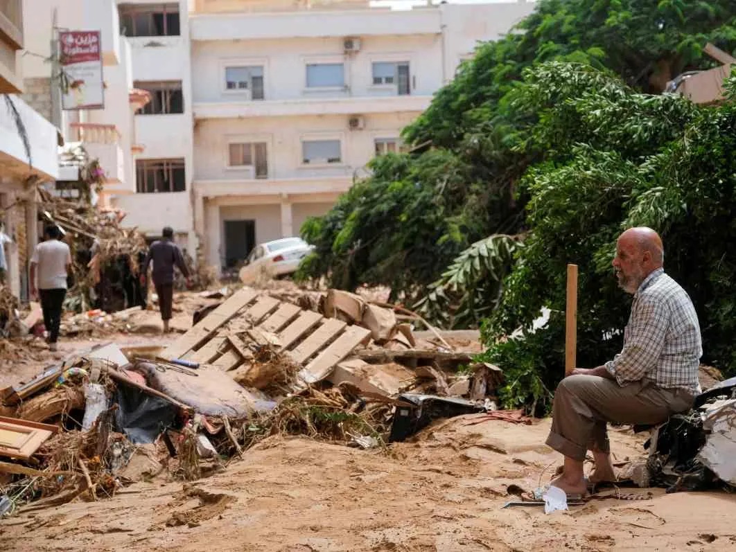 Asciende número de muertos en Libia por inundaciones